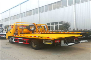 石首附近拖车救援搭电