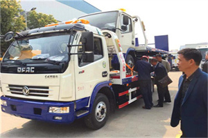 石首汽车道路救援拖车价格